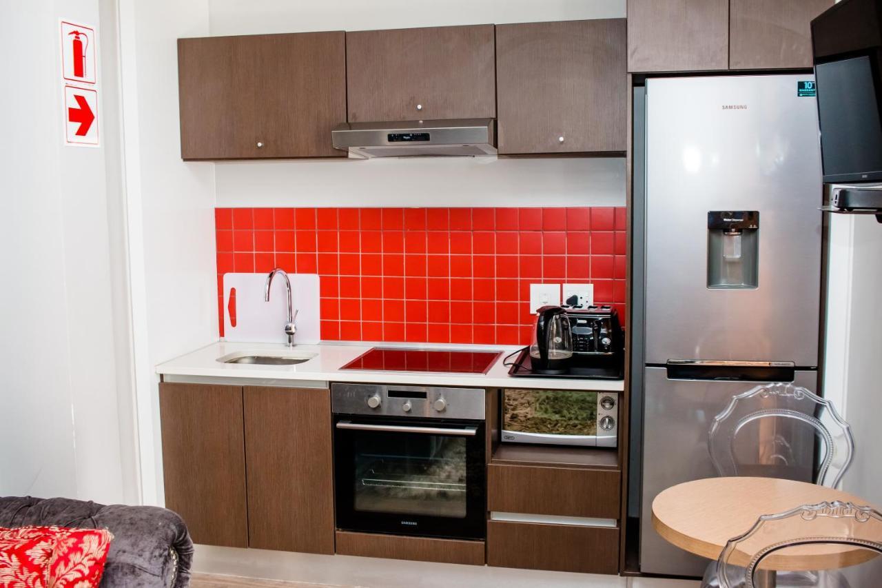 Urban Oasis Apartments At Paragon วินด์ฮุก ภายนอก รูปภาพ